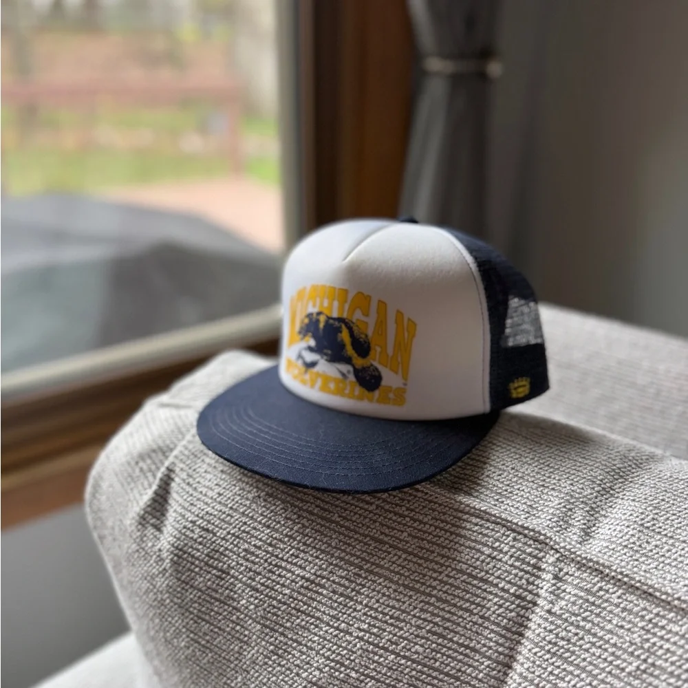 NWT Kohl's Michigan Trucker Hat Navy Blue White Snapback Cap One Size 1SZ
